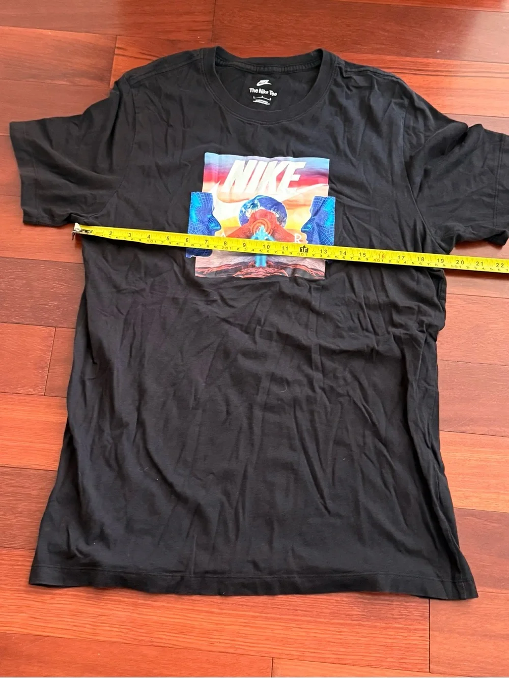 Y2K Nike Air Festival Photo Unisex T-Shirt Air Futura Sci-Fi Art Size Large